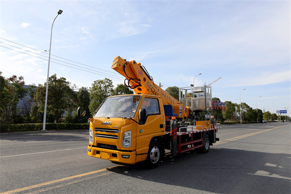 江铃24米蓝牌高空作业车